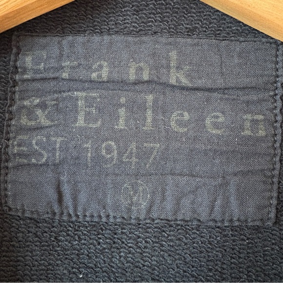 Frank & Eileen Sz M EFFIE Sweatshirt Long-Sleeve Funnel Neck Capelet Navy - Picture 7 of 8